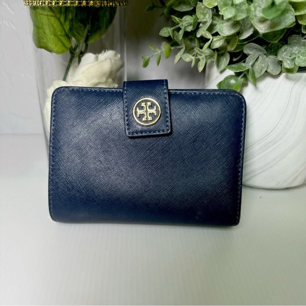Tory Burch Blue Leather Wallet with Gold Logo - Picture 1 of 7